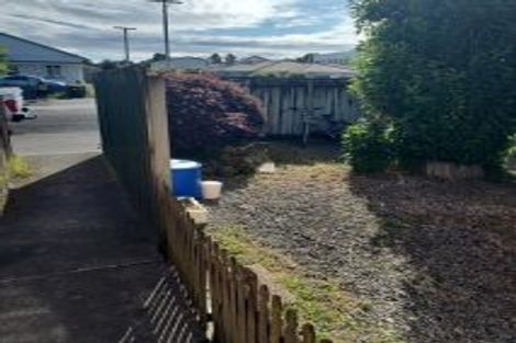 Photo of property in 2/84 Linton Street, West End, Palmerston North, 4410