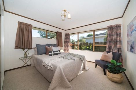 Photo of property in 36 Terry Crescent, Milson, Palmerston North, 4414