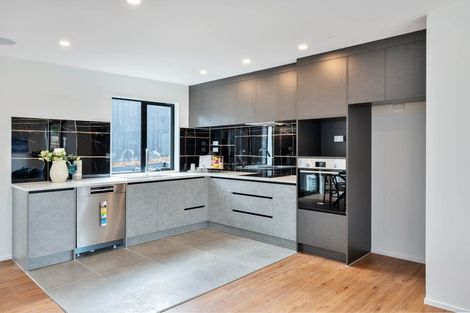 Photo of property in 43f Bodi Place, Te Atatu South, Auckland, 0610