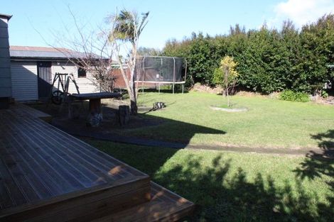 Photo of property in 65 Cardiff Road, Pakuranga, Auckland, 2010