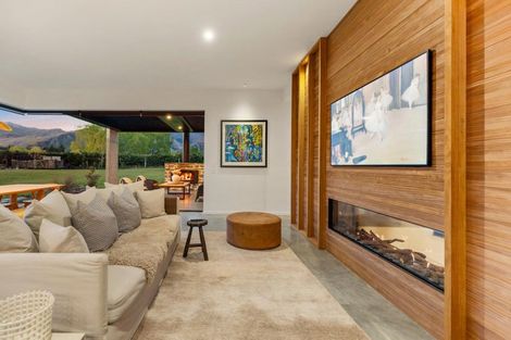 Photo of property in 214 Mcdonnell Road, Arrowtown, Queenstown, 9371