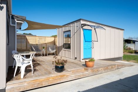 Photo of property in 19 Grange Road North, Haumoana, 4102