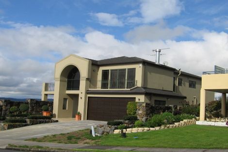 Photo of property in 19 Callender Place, Shelly Park, Auckland, 2014
