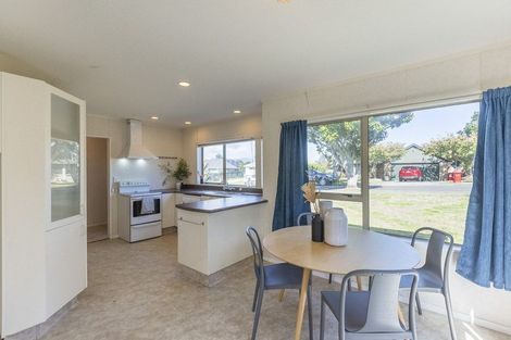 Photo of property in 3 Beachwater Grove, Paraparaumu Beach, Paraparaumu, 5032