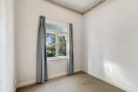 Photo of property in 1 North Avenue, Narrow Neck, Auckland, 0624