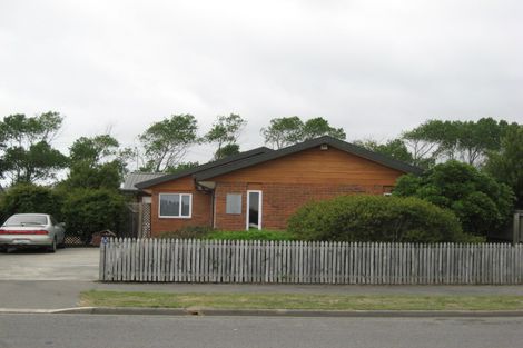 Photo of property in 57 Bayswater Crescent, Bromley, Christchurch, 8062