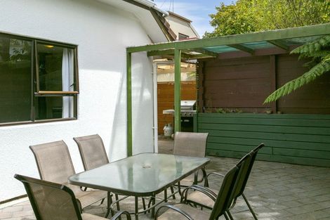 Photo of property in 2/128 Te Heuheu Street, Taupo, 3330