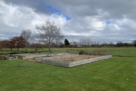 Photo of property in 142 Winchester Hanging Rock Road, Temuka, 7985