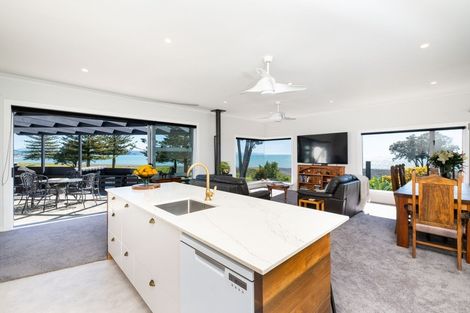 Photo of property in 5 Charles Street, Westshore, Napier, 4110