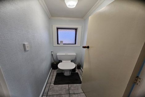 Photo of property in 36 Springbank Street, Bryndwr, Christchurch, 8053