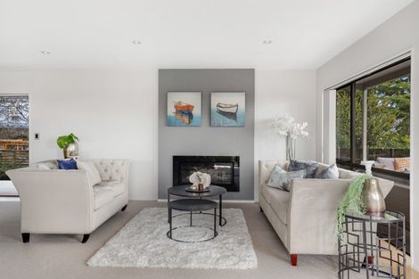 Photo of property in 3 Trident Place, Shelly Park, Auckland, 2014