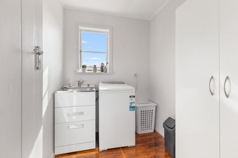 Photo of property in 57 Kuku Beach Road, Kuku, Levin, 5570