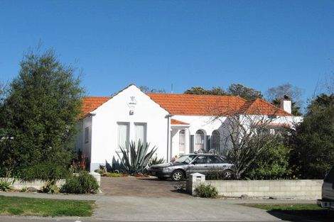 Photo of property in 134 Te Mata Road, Havelock North, 4130