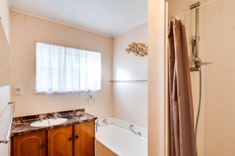 Photo of property in 1/30 Meeanee Quay, Westshore, Napier, 4110