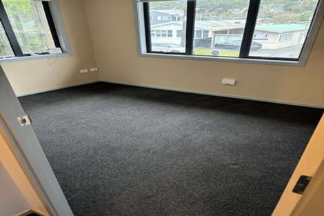 Photo of property in 132-134 George Street, Stokes Valley, Lower Hutt, 5019