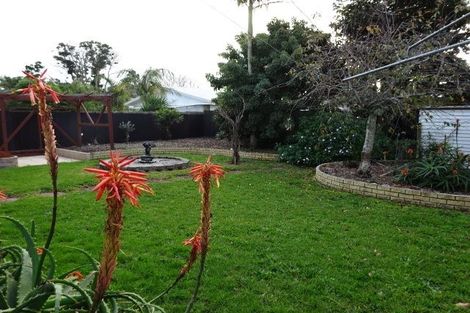 Photo of property in 48a Brixton Road, Manly, Whangaparaoa, 0930