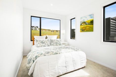 Photo of property in 19 Tawatawa Street, Long Bay, Auckland, 0630