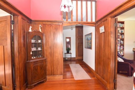 Photo of property in 10 Armstrong Avenue, Carterton, 5713