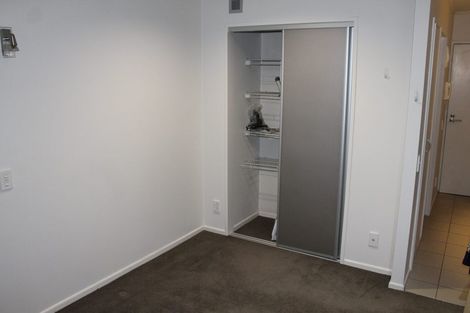 Photo of property in Luna Apartments, 3v/16 Burton Street, Grafton, Auckland, 1010