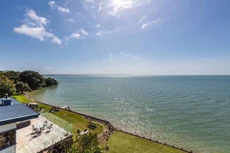 Photo of property in 8a Crispe Road, Clarks Beach, 2122