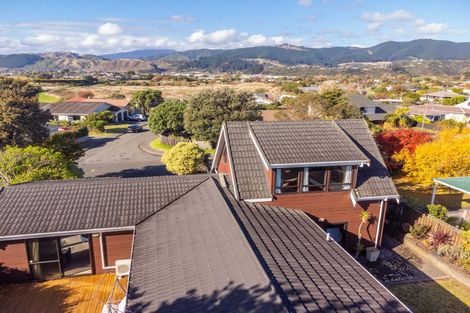 Photo of property in 21 Anaru Street, Raumati Beach, Paraparaumu, 5032