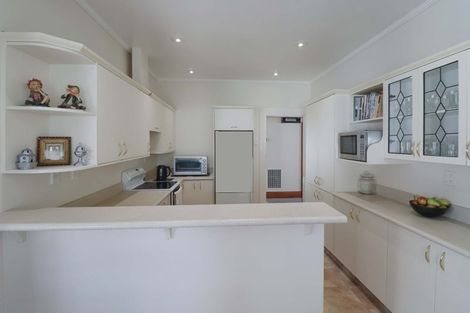 Photo of property in 16 Bracken Street, Petone, Lower Hutt, 5012