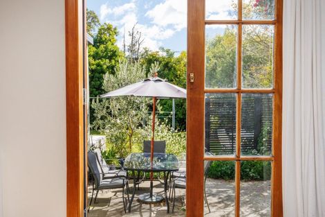 Photo of property in 580 Ferguson Street, Terrace End, Palmerston North, 4410