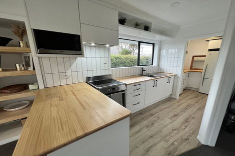 Photo of property in 42 Wimborne Crescent, Aranui, Christchurch, 8061