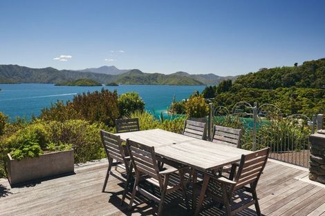 Photo of property in 1 Cooks Ridge, Waikawa, Picton, 7281