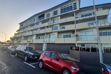 Photo of property in Quarterdeck, 3/4 Buller Street, New Plymouth, 4310