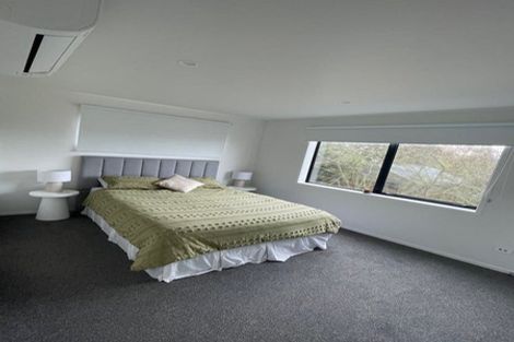 Photo of property in 76 Jacks Landing Drive, Hamilton Lake, Hamilton, 3204