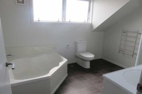 Photo of property in 85 Chiefs Court, Hamilton East, Hamilton, 3216