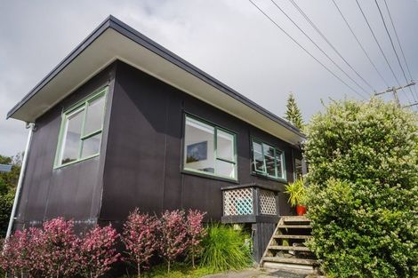 Photo of property in 5 Upper Cross Street, Raglan, 3225