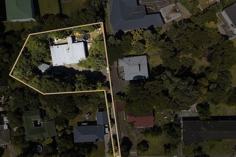 Photo of property in 7 Takapu Street, Henderson, Auckland, 0612