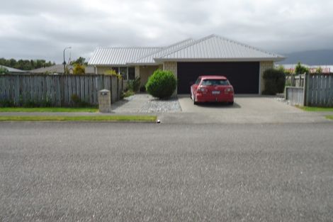 Photo of property in 39 Kawatiri Place, Westport, 7825