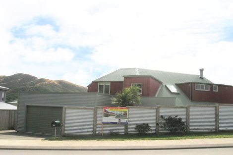 Photo of property in 60 Downing Street, Crofton Downs, Wellington, 6035