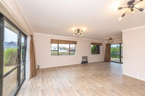 Photo of property in 1 Kelsi Street, Tawhero, Whanganui, 4501