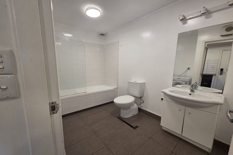 Photo of property in 221b The Terrace, Wellington Central, Wellington, 6011