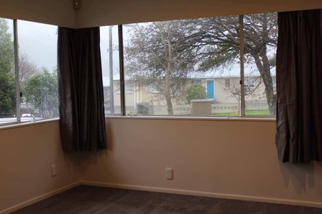 Photo of property in 18 Pencarrow Crescent, Wainuiomata, Lower Hutt, 5014