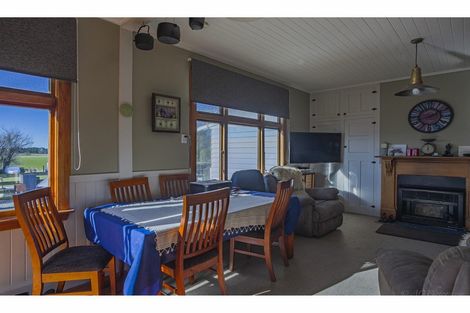 Photo of property in 142 George Ward Road, Pareora West, Timaru, 7972