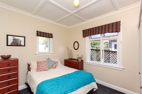 Photo of property in 100 Lemon Street, New Plymouth, 4312