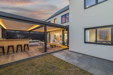 Photo of property in 88a Merivale Lane, Merivale, Christchurch, 8014