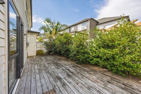 Photo of property in 42 Headland Drive, Long Bay, Auckland, 0630
