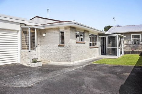Photo of property in 5a Webster Street, Westown, New Plymouth, 4310