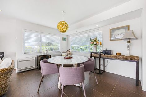 Photo of property in 1/24 Clifton Road, Hauraki, Auckland, 0622