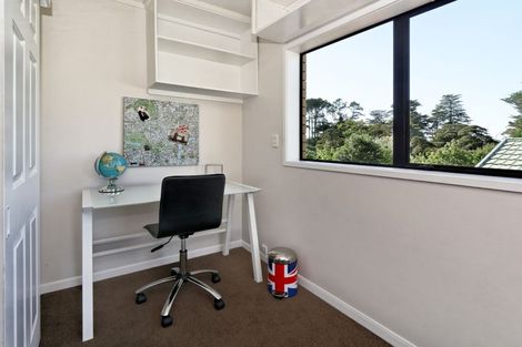 Photo of property in 2 Khaleel Place, Henderson, Auckland, 0612