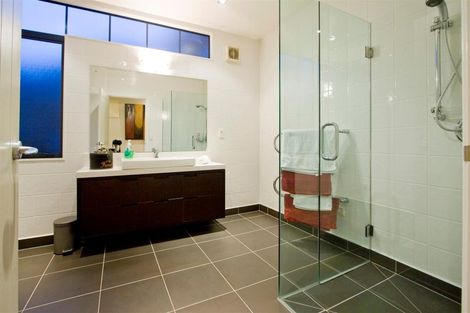 Photo of property in 11 Audrey Road, Takapuna, Auckland, 0620