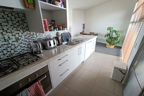 Photo of property in 37c Gurkha Crescent, Khandallah, Wellington, 6035