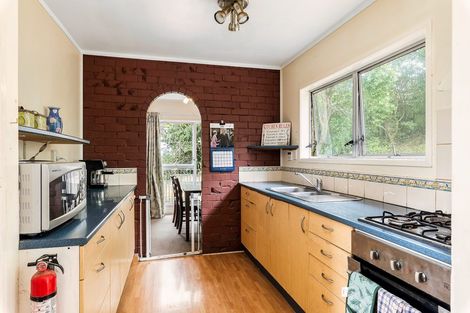 Photo of property in 11 Terra Nova Street, Glen Eden, Auckland, 0602