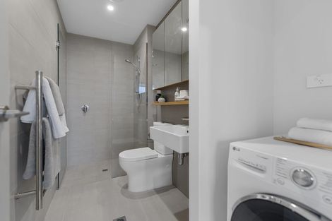 Photo of property in 207/8a Lake Pupuke Drive, Takapuna, Auckland, 0622